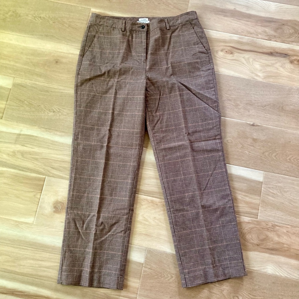 L.L. Bean Classic fit Women’s size 14 cotton twill plaid pants